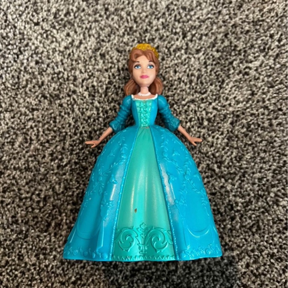 SOFIA THE FIRST QUEEN MIRANDA 5.5" Action Figure Toy